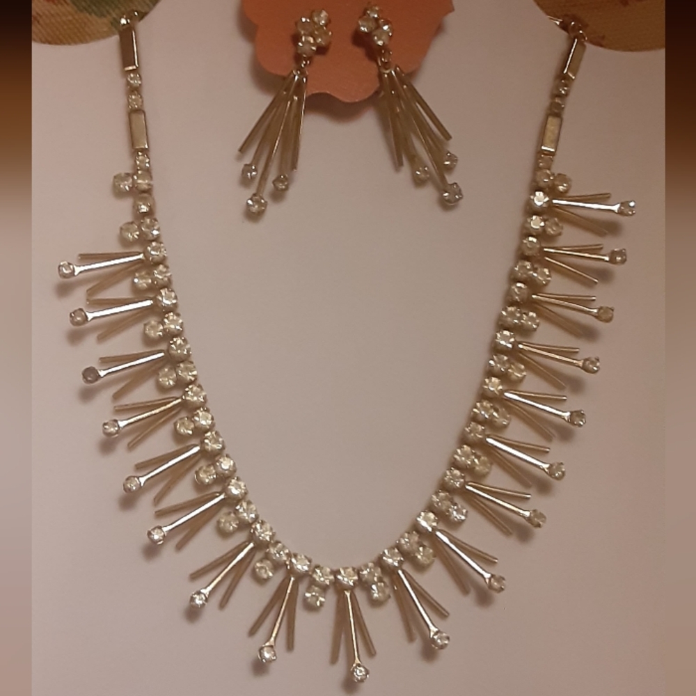 1960's SARAH COVENTRY Fabulous Demi-Parure GT Rhinestone Necklace & Clip Earring